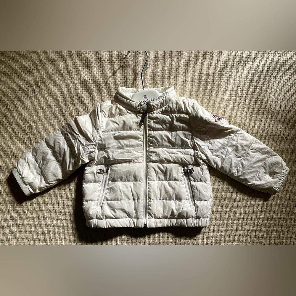 Moncler Puffer Jacket in White 6-9M